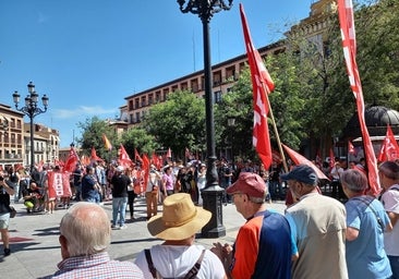 Los sindicatos piden a la patronal negociar para poder subir los salarios y repartir los beneficios