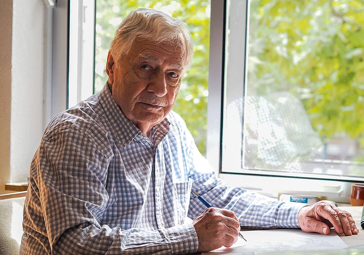 El dibujante  Jesús Redondo recibirá un homenaje en la Feria del Libro de Valladolid