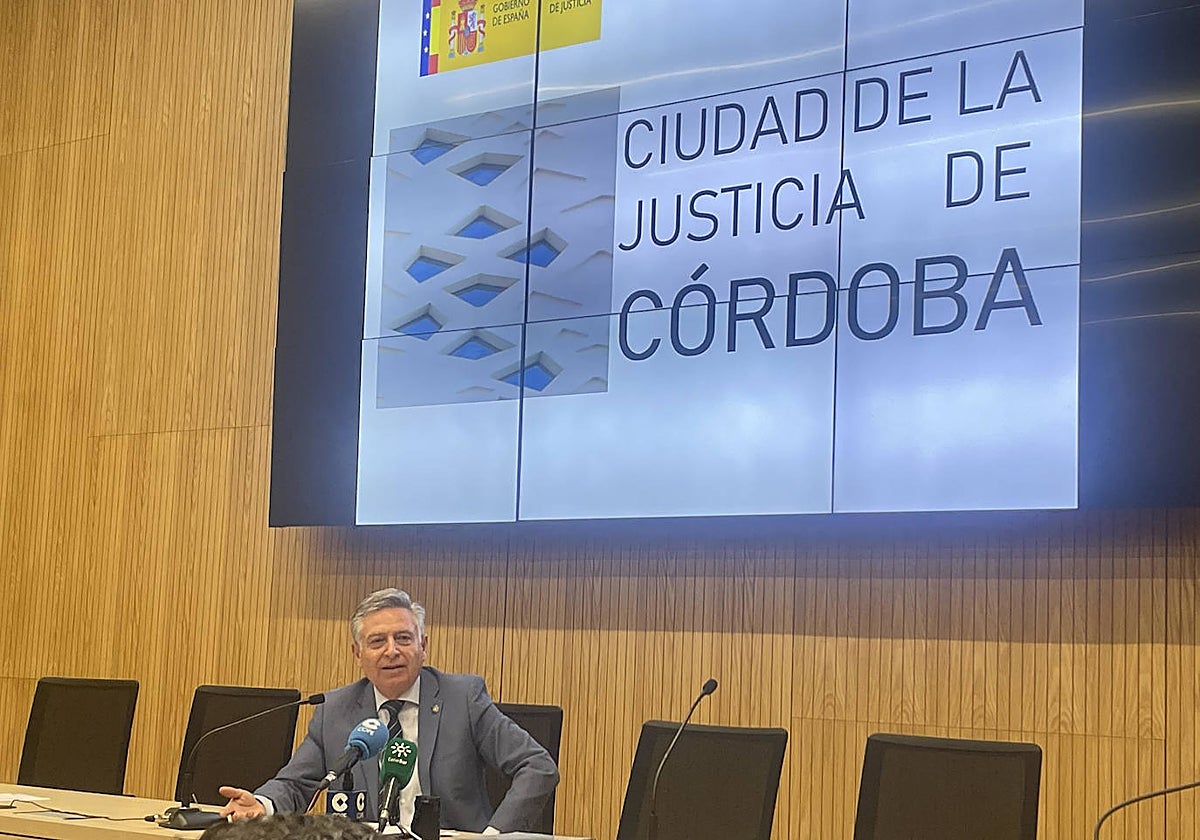 El presidente de la Audiencia Provincial de Córdoba, Francisco Sánchez Zamorano, en la Ciudad de la Justicia