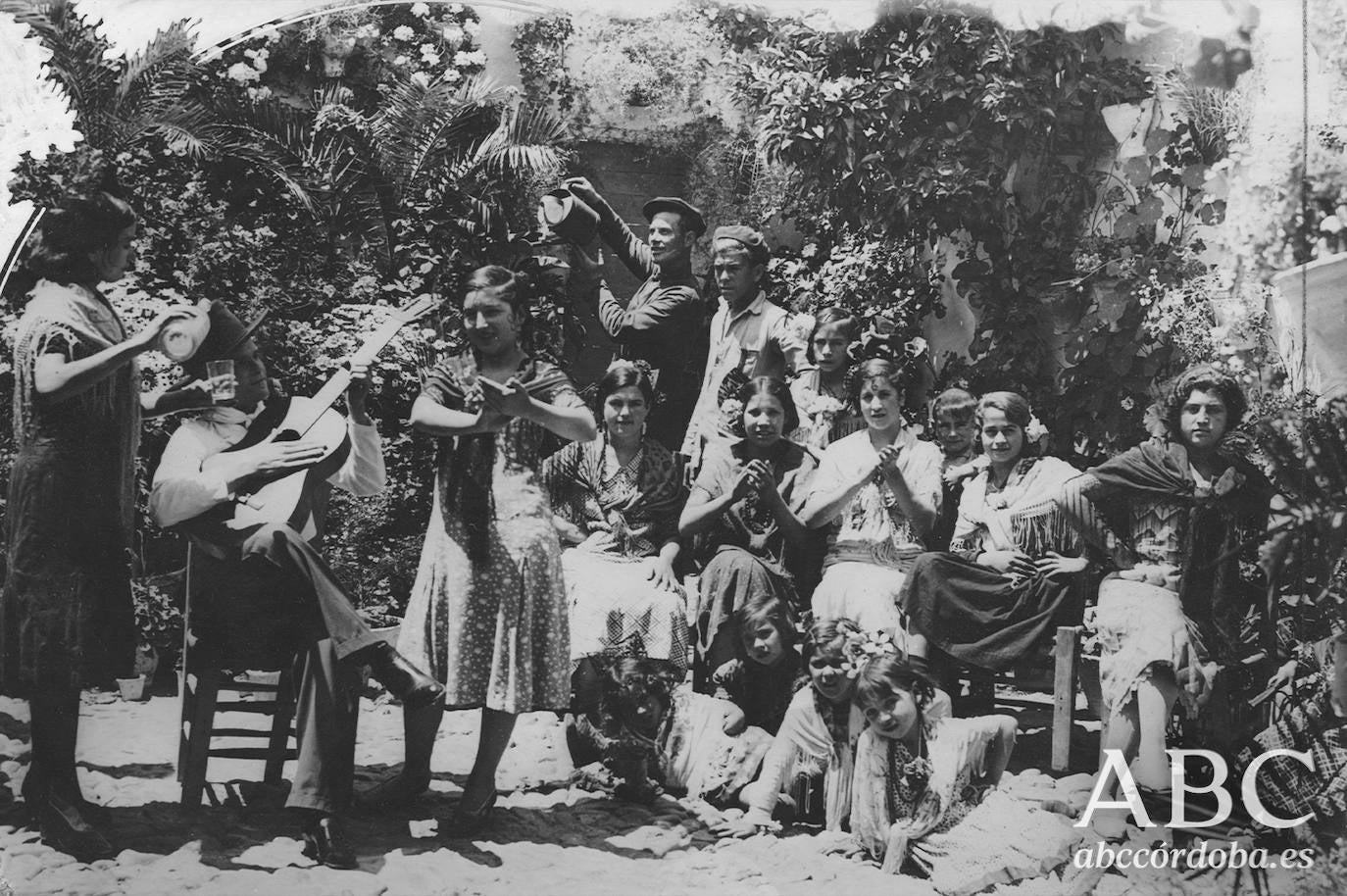 Así eran los Patios de Córdoba hace un siglo, en imágenes