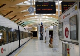 Metrovalencia renovará los paneles informativos sobre el paso de trenes en la estación de Alameda