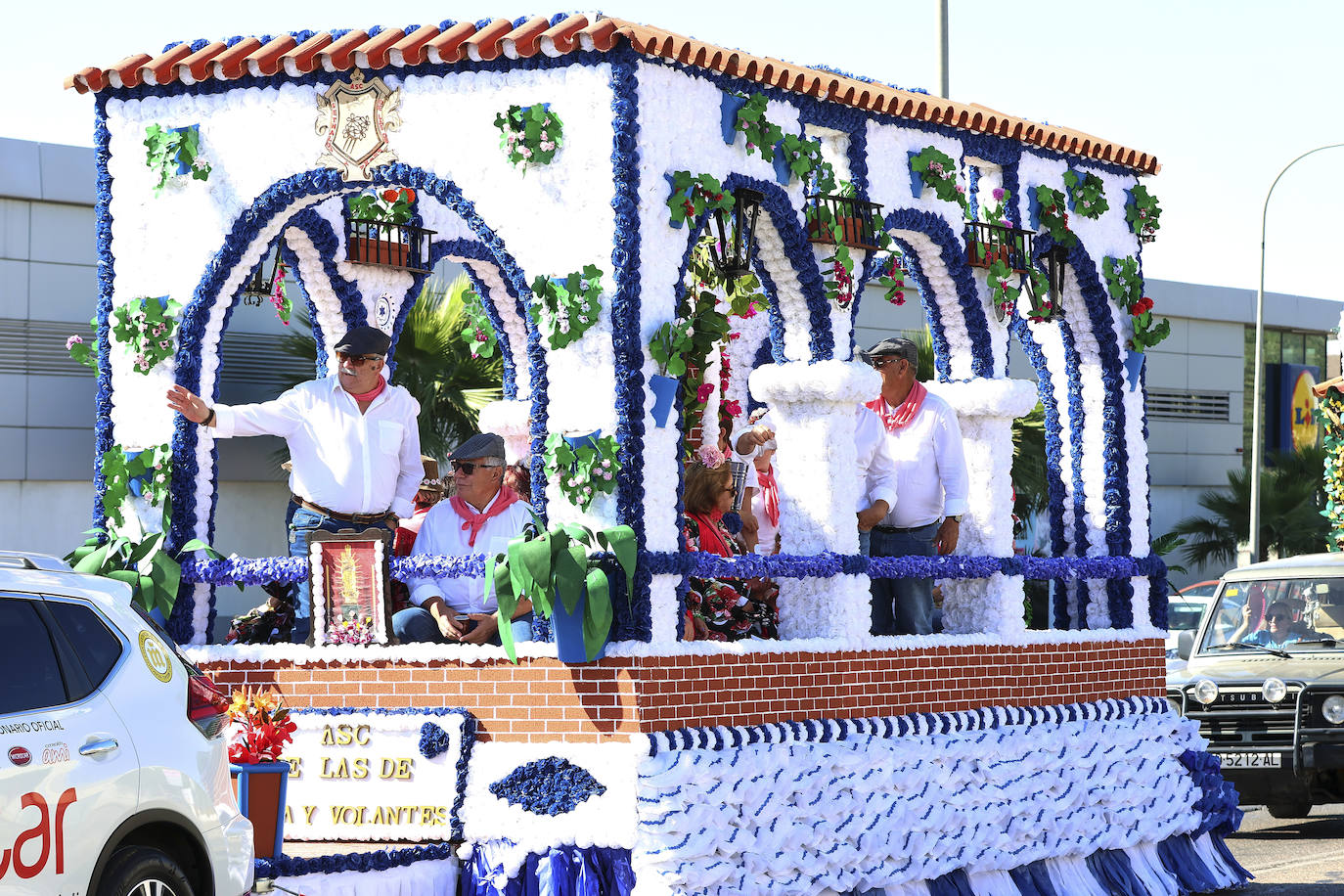 La Romería de la Virgen de Linares en Córdoba, en imágenes