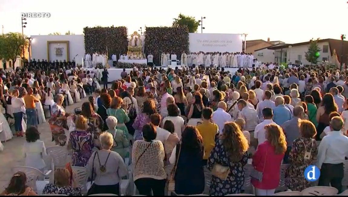 Multitudinaria coronación de la Virgen del Carmen de Mocejón