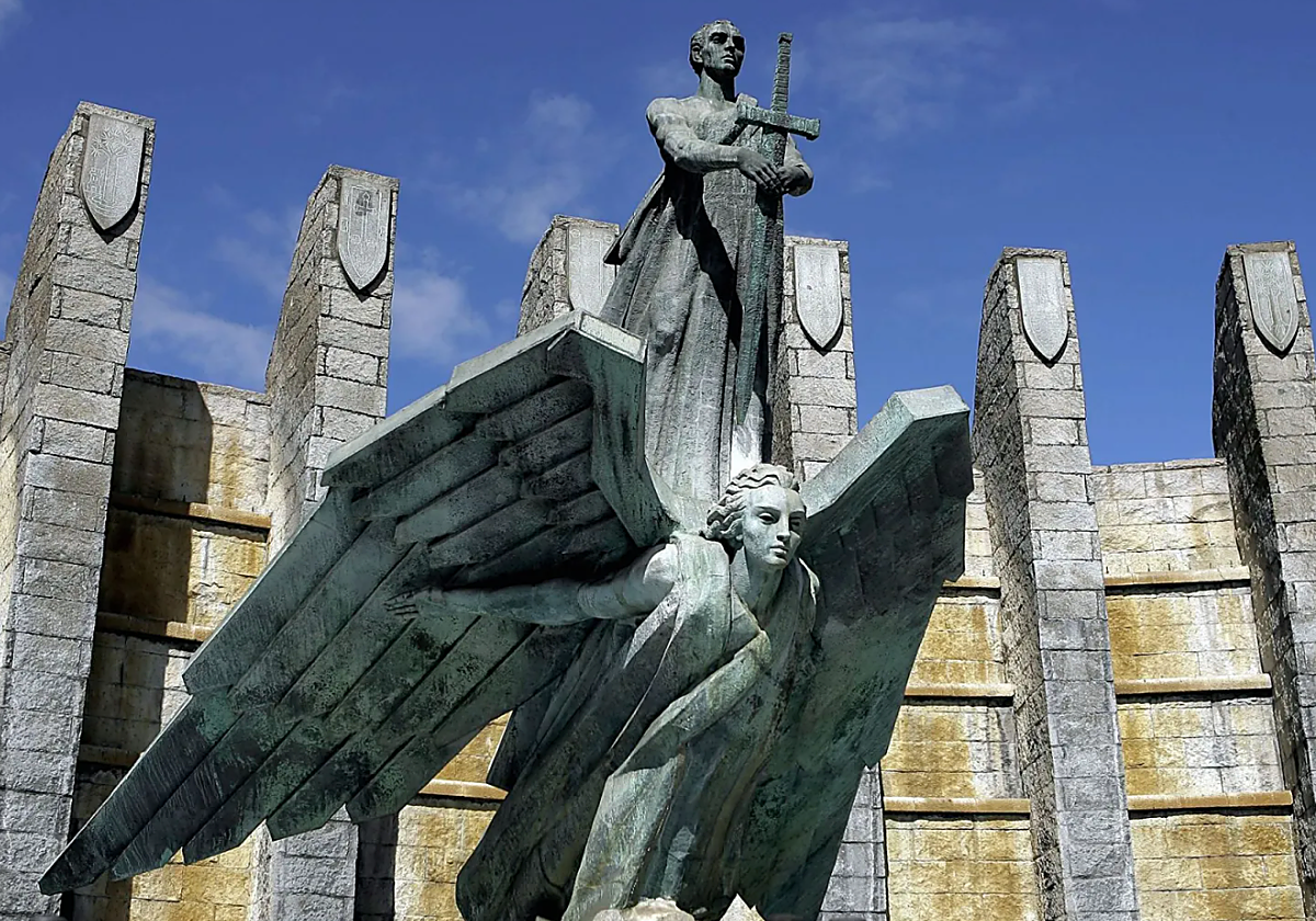 Conjunto escultórico del Monumento a Franco, en Santa Cruz de Tenerife