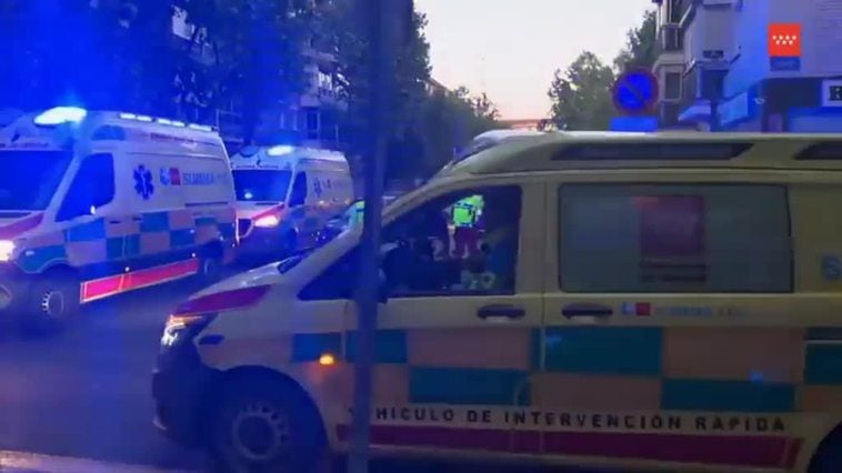 Una mujer, en estado crítico tras ser apuñalada en el cuello presuntamente por su marido en Móstoles (Madrid)