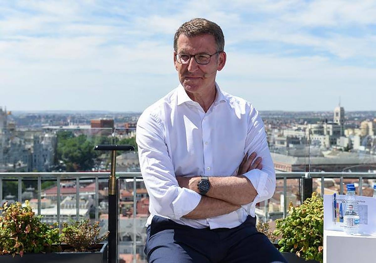 El presidente del PP, Alberto Núñez Feijóo, durante un acto con motivo del Día de Europa, en el Club Financiero Génova