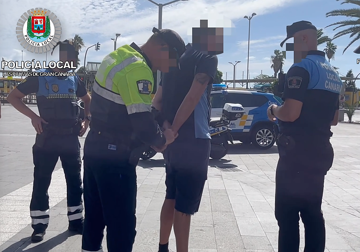 Detención del conductor de 32 años acusado de atropellar a un agente