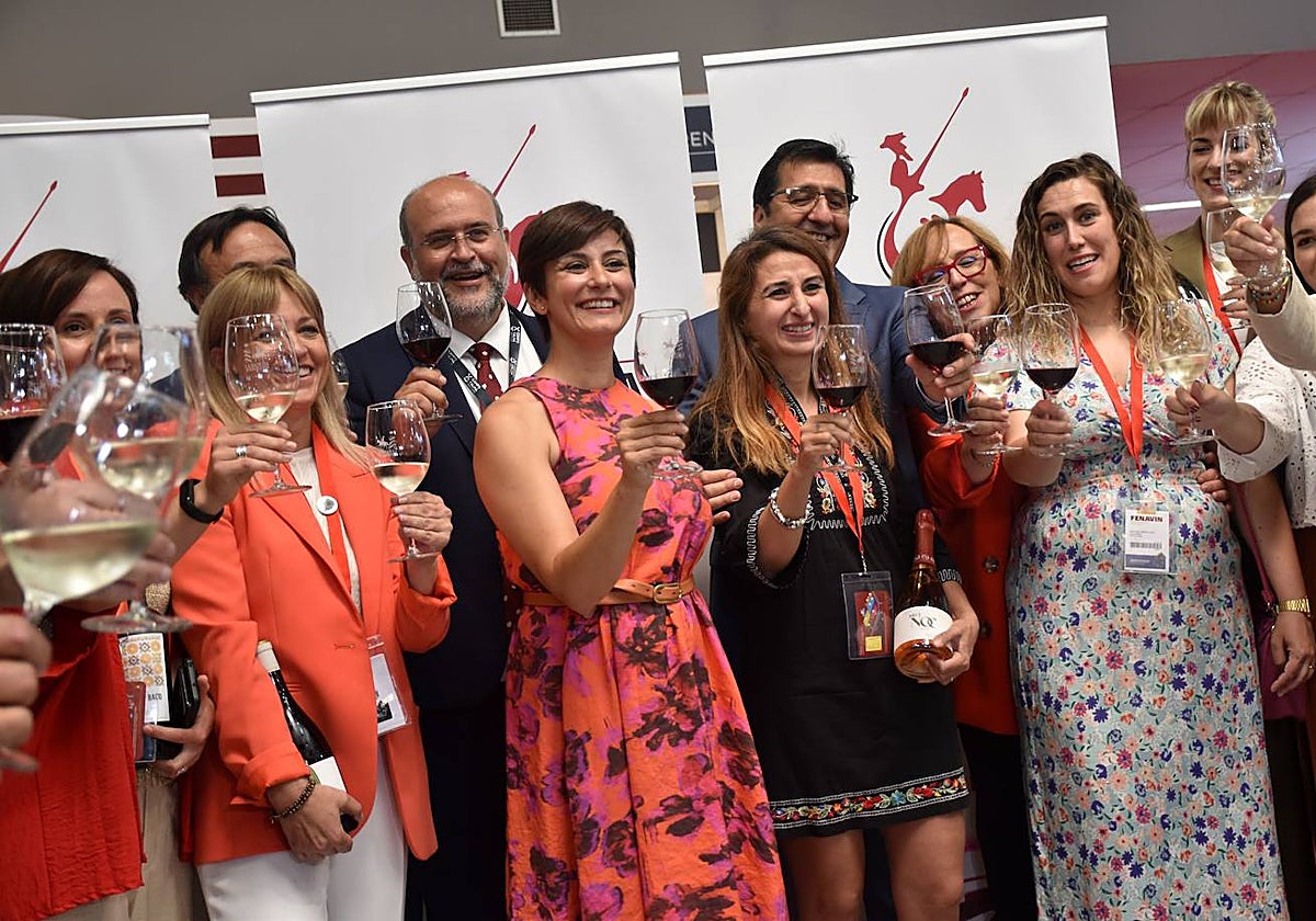 Isabel Rodríguez, Martínez Guijarro y Caballero este miércoles en Fenavin