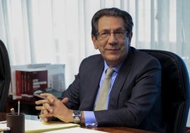 Voto particular al fallo del aborto: «La  Constitución no es una hoja en blanco que el TC pueda reescribir sin límites»