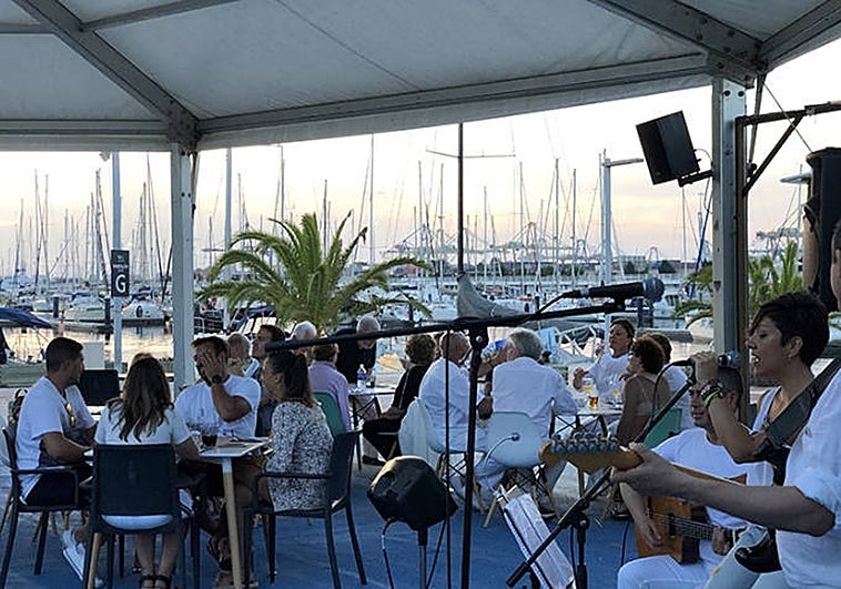 La Barraquita Beach de Valencia los mejores arroces en la máxima