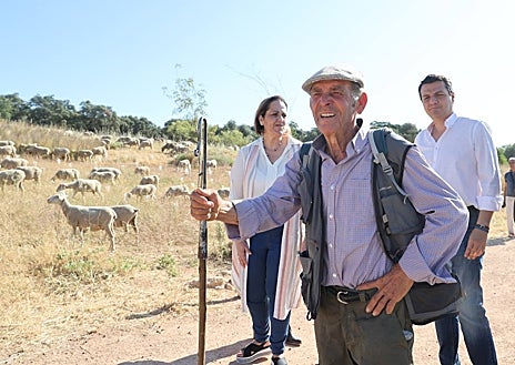 Imagen secundaria 1 - La ganadería de Felipe Molina junto a Bellido y Blanca Torrent 
