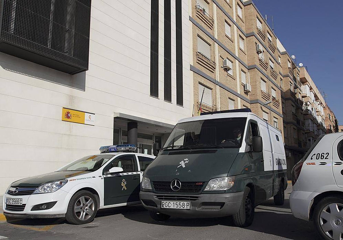 Imagen de archivo de la Guardia Civil en los Juzgados de Alfafar
