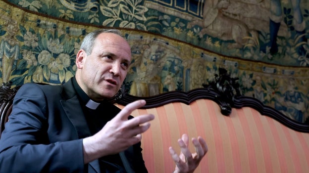 El religioso durante la conversación con ABC