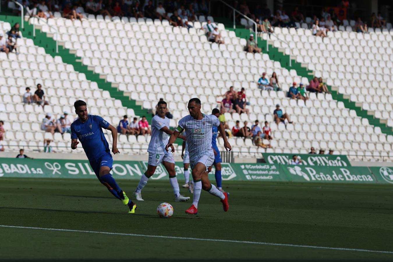El empate del Córdoba CF ante el San Fernando, en imágenes