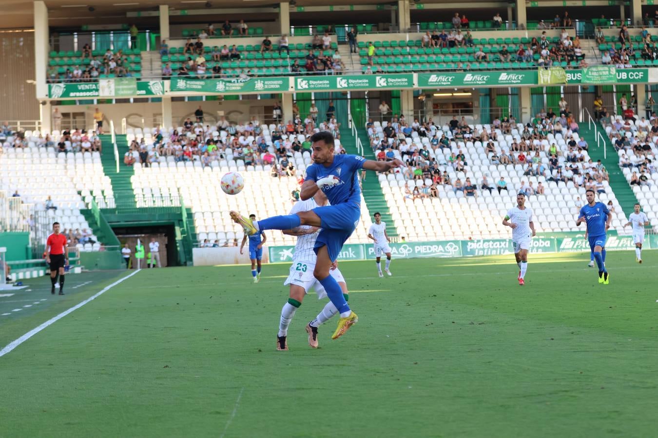 El empate del Córdoba CF ante el San Fernando, en imágenes