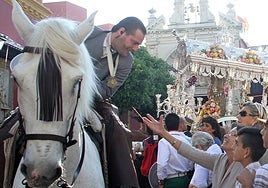 La hermandad del Rocío de la Macarena anima al voto por correo para poder disfrutar del camino