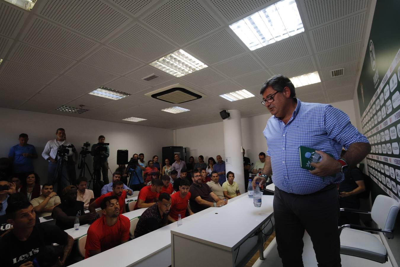 La despedida de Javier González Calvo como consejero delegado del Córdoba CF, en imágenes