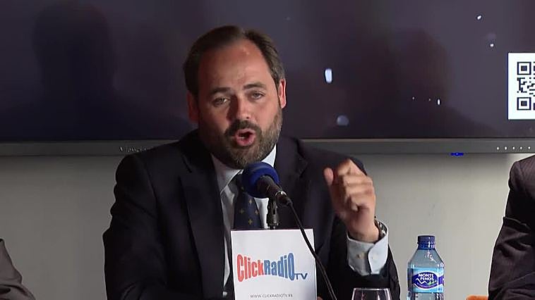 Sexto día de campaña del candidato del PP a la Junta, Paco Núñez