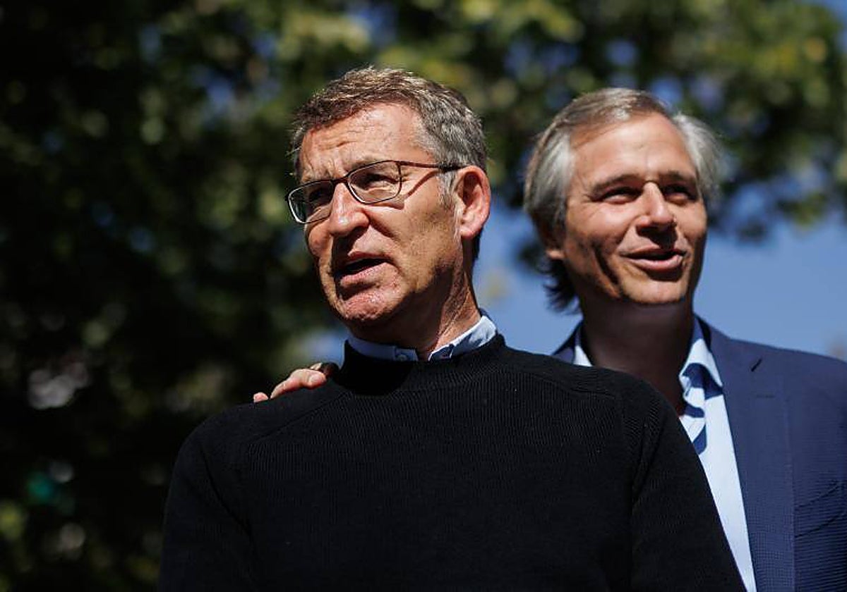 Antonio González Terol con Alberto Núñez Feijóo, el martes en un acto de campaña en Alcorcón