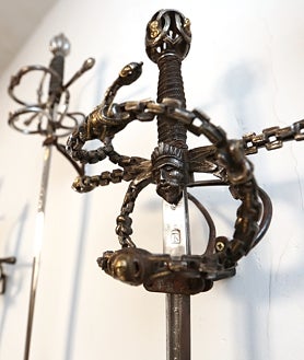 Imagen secundaria 2 - Algunas de las piezas elaboradas por el maestro espadero Juan Ricas Salvatierra