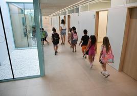 Una intoxicación alimentaria causa diarrea y vómitos a 40 alumnos de un colegio en Alicante