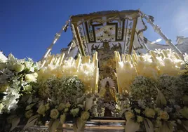 (En vídeo) Tarde y noche de la Virgen de la Esperanza el Domingo de Ramos de Córdoba