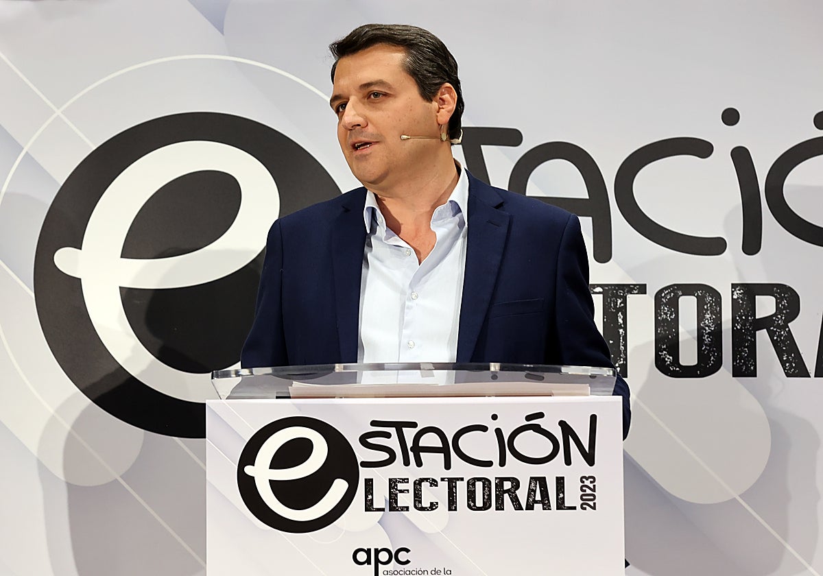 El alcalde de Córdoba, en el debate electoral organizado por la UCO