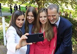 Los profesores de la Princesa Leonor, en su graduación: «Echaremos de menos tu sentido del humor»