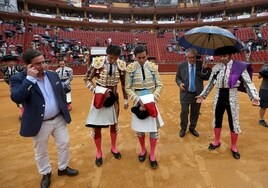 En imágenes, la lluvia obliga a aplazar la corrida del sábado de la Feria de Córdoba