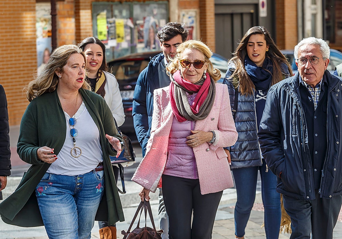 Esperanza Aguirre, este domingo en Burgos junto ala candidata del PP Cristina Ayala
