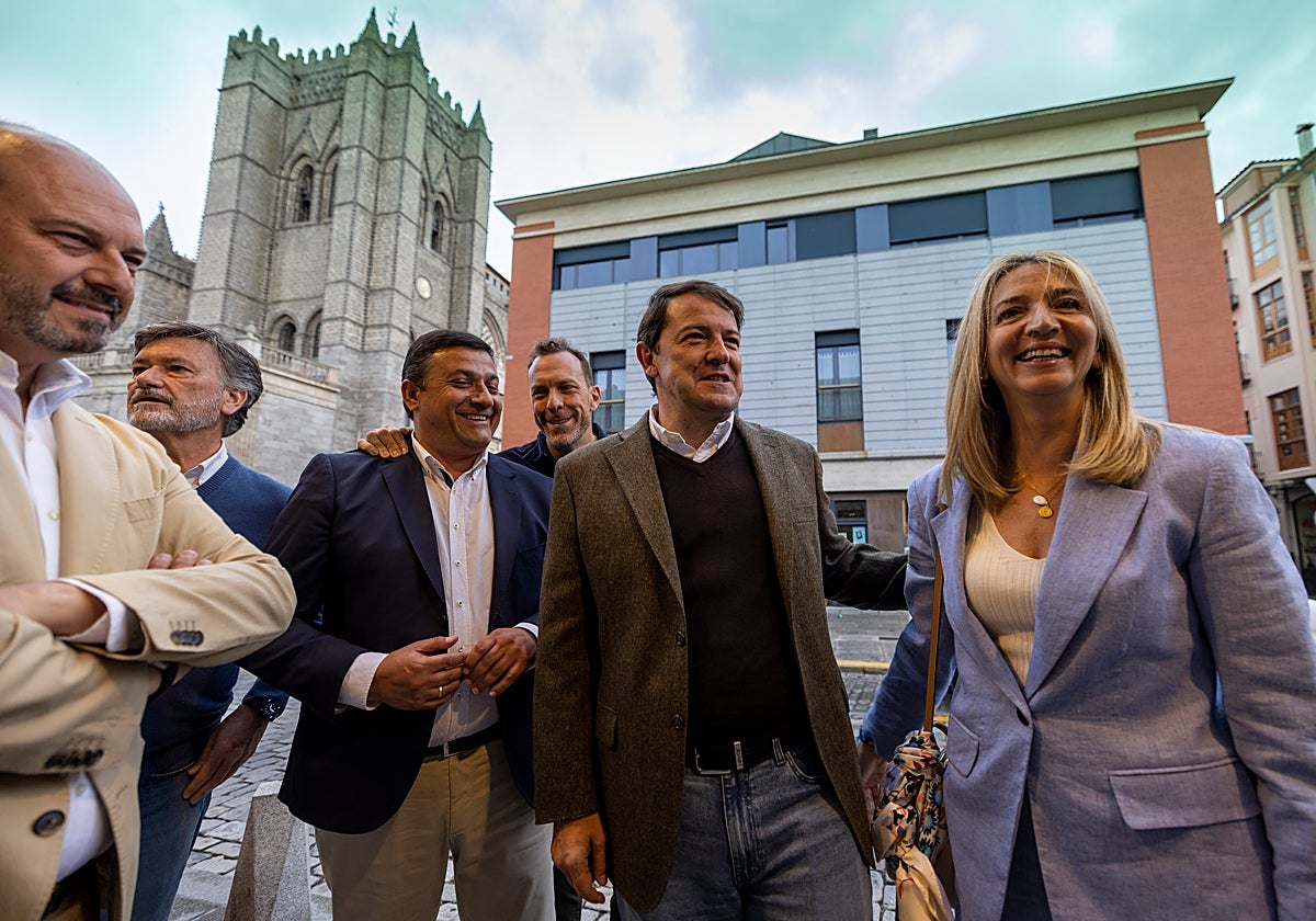 Mañueco arropó este domingo a la candidata popular a la Alcaldía de Ávila