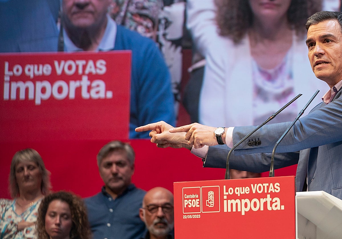 Pedro Sánchez, durante su discurso en el mitin del PSOE este lunes en Santander