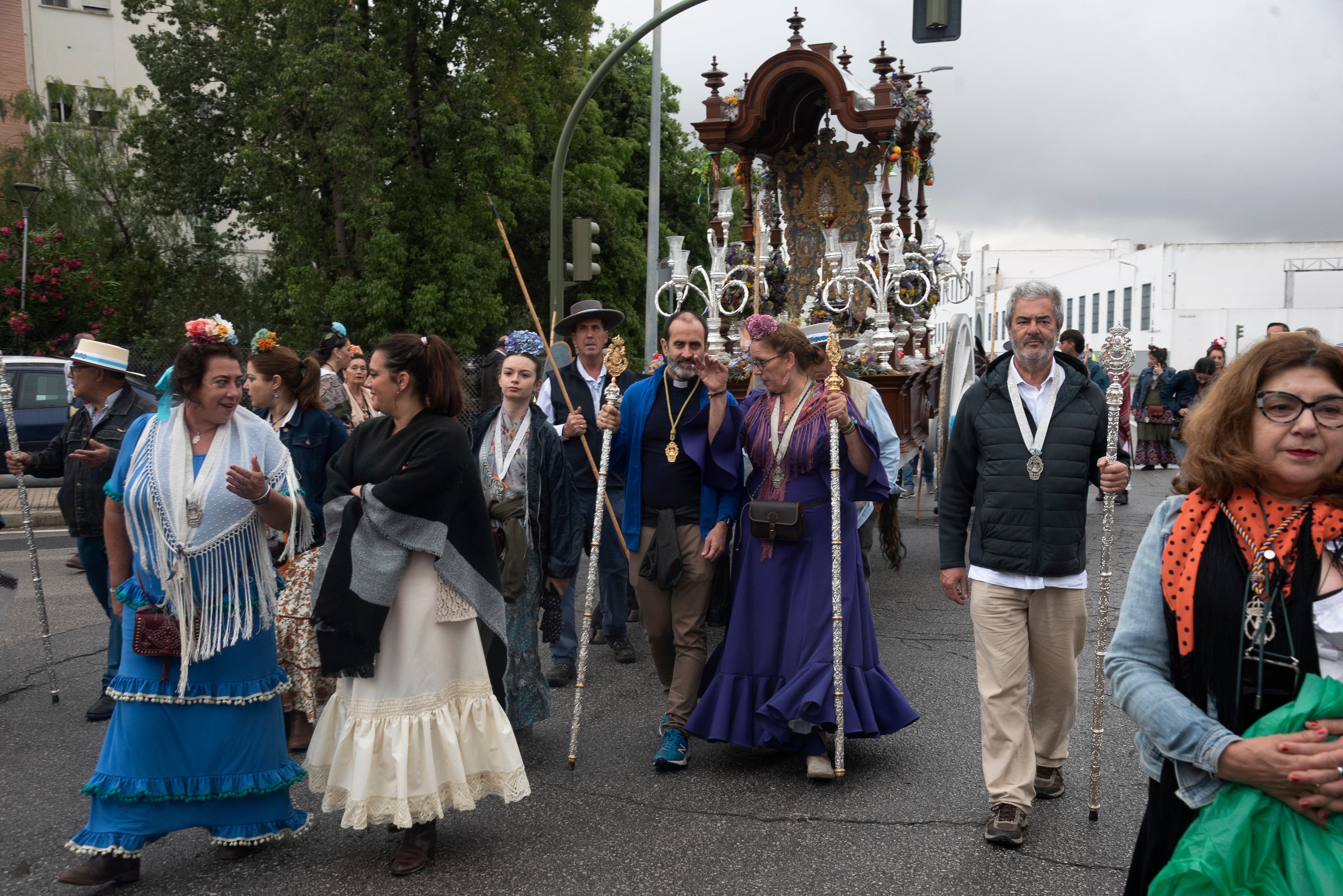 Salida del Rocío Castrense con Montequinto