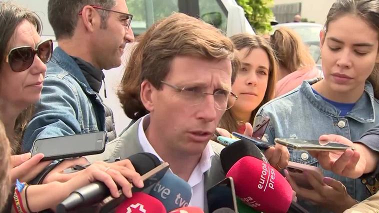 Almeida asocia ataque a sede del PP de Móstoles con "partidos que exacerban las pasiones"