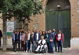 El PSOE agita en Málaga a sus votantes con una encuesta realizada por una pequeña asesoría que le da el gobierno local