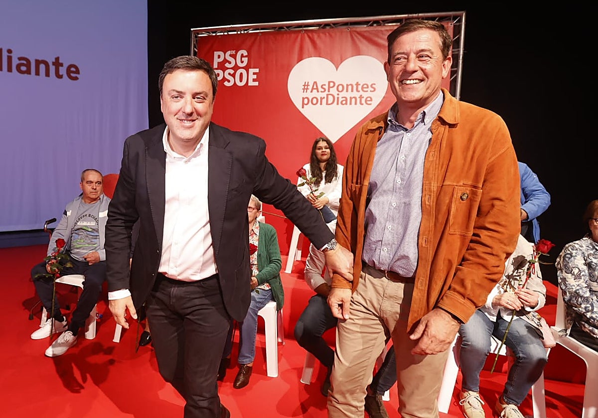 González Formoso y Gómez Besteiro, al comienzo del mitin