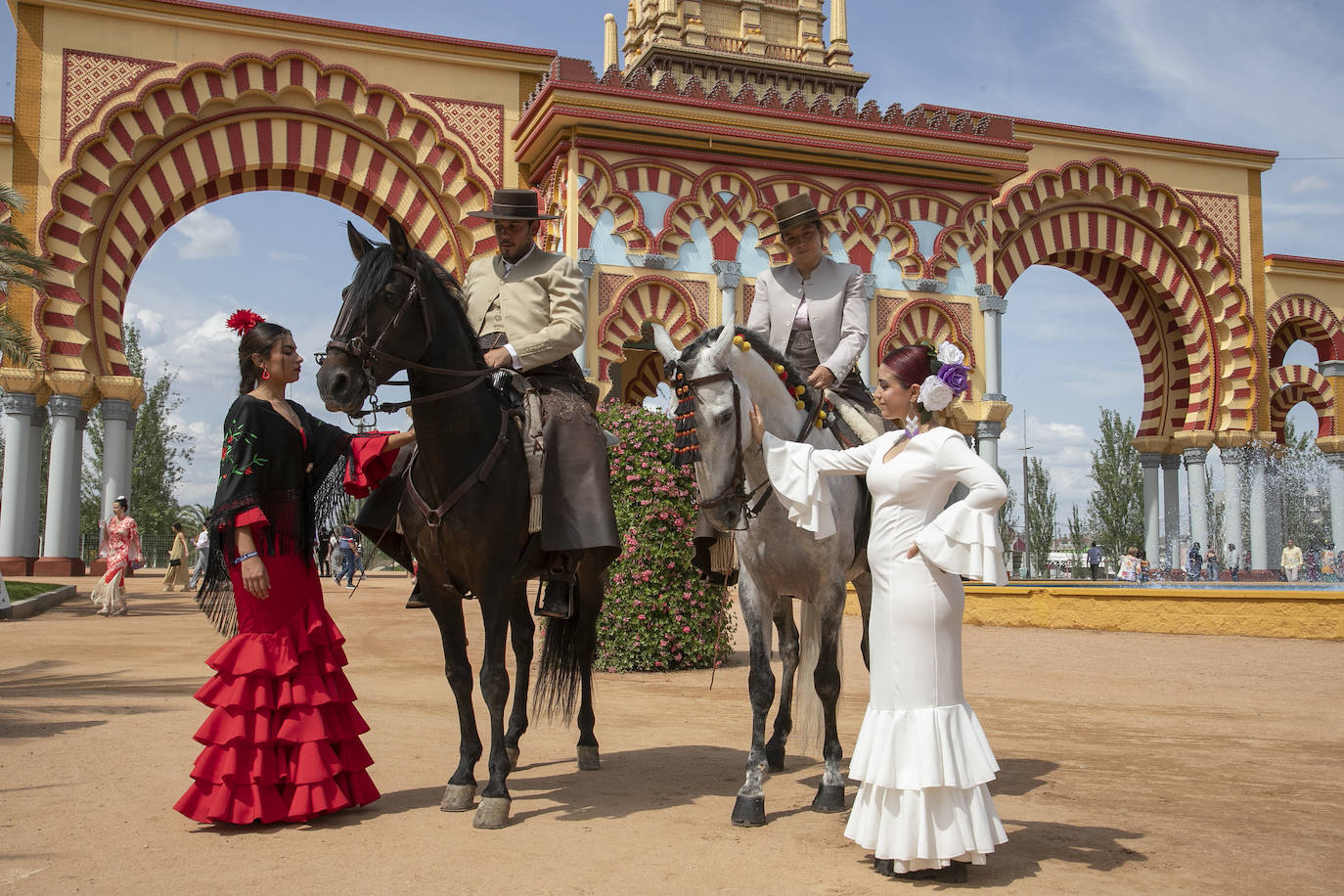 Feria de Córdoba 2023 | El festivo ambiente del viernes, en imágenes
