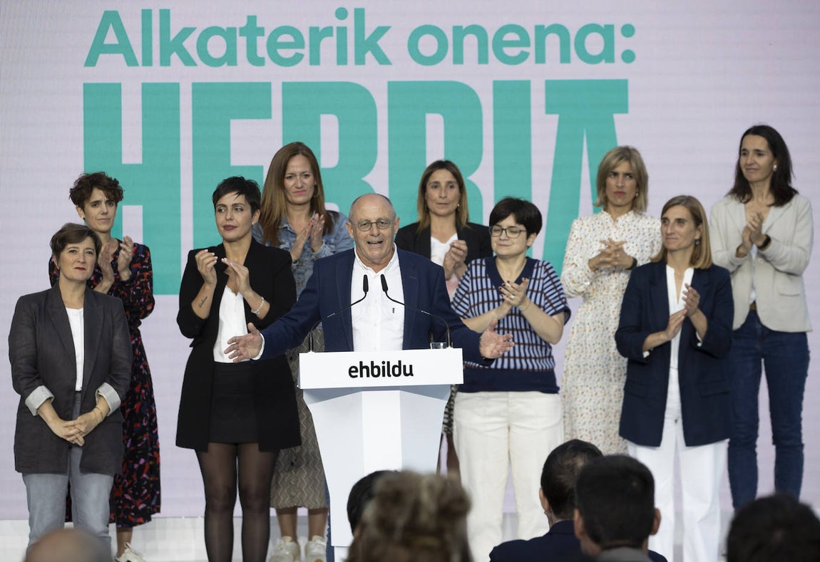 Bildu empezó siendo el gran protagonista de la campaña y acabó perdiendo fuelle por el escándalo de la compra de votos. Habrá que ver qué logran el domingo de los comicios.