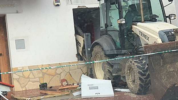 La Guardia Civil ha acordonado el perímetro