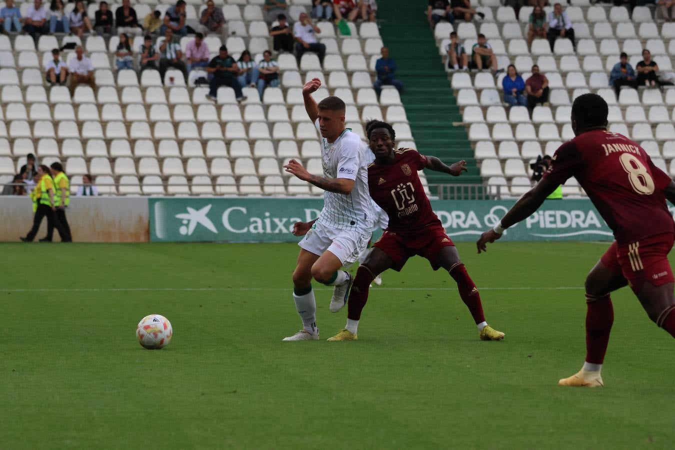 La victoria del Córdoba CF ante el Badajoz (3-1), en imágenes