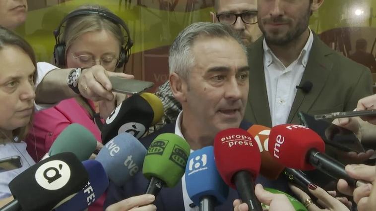 Barrachina: "Hoy la democracia madura de la Comunidad Valenciana ha tenido un día festivo"