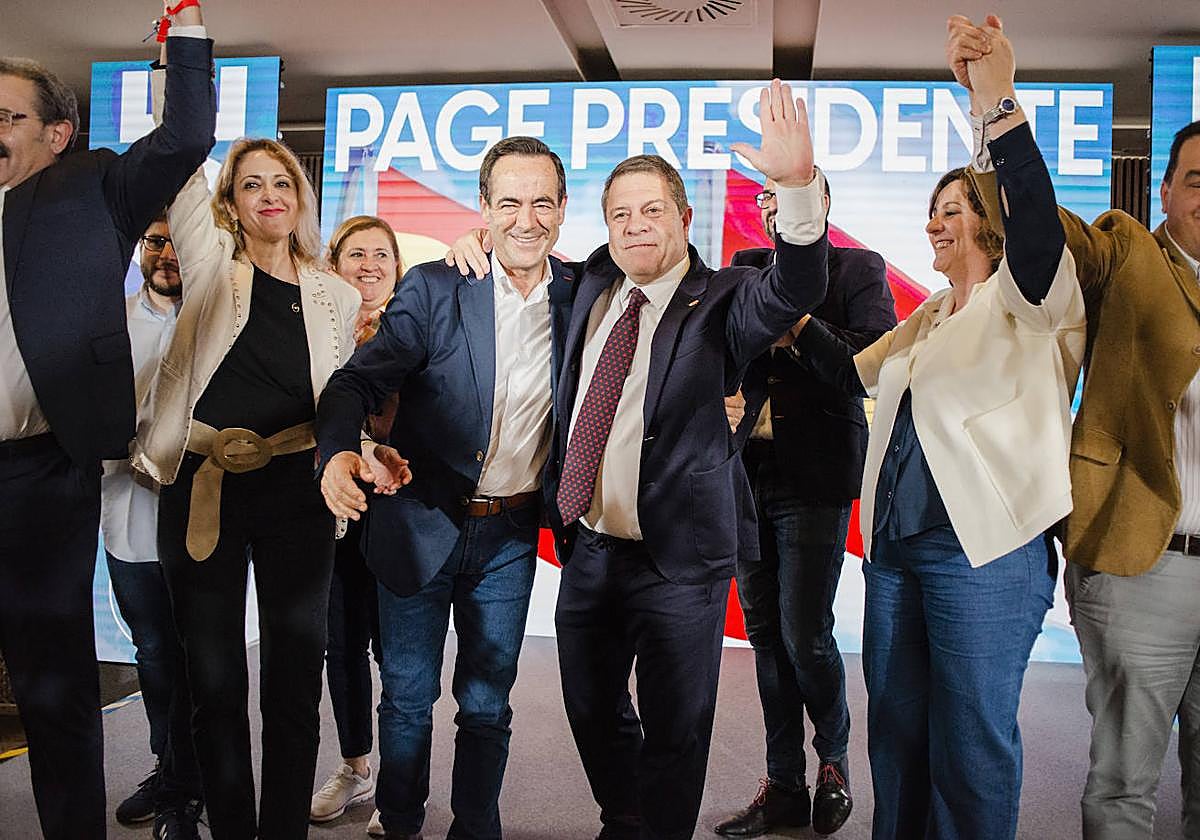 Page gana en Castilla-La Mancha y sobrevive a la marea azul del PP en las elecciones del 28M