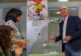 El PP roza la mayoría absoluta y logra un vuelco en Segovia