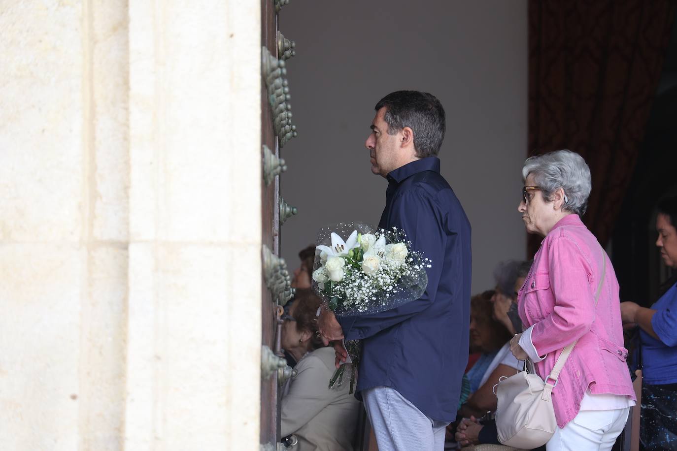 La capilla ardiente del escritor Antonio Gala, en imágenes