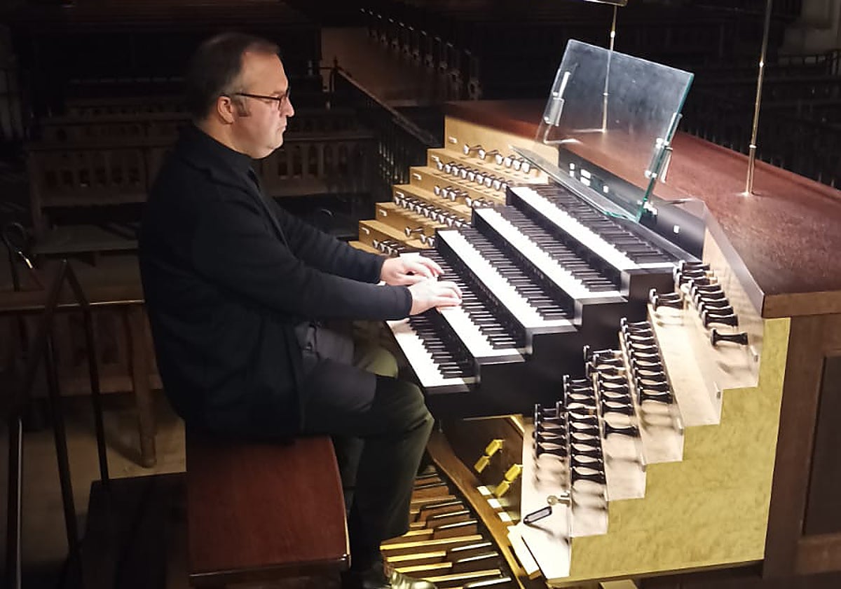 Pedro Alberto Sánchez, organista del Monasterio de El Escorial