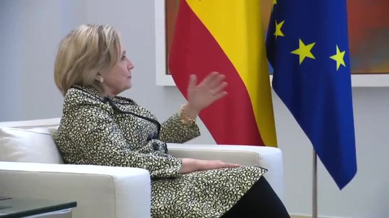 Pedro Sánchez se reúne con Hillary Clinton en Moncloa