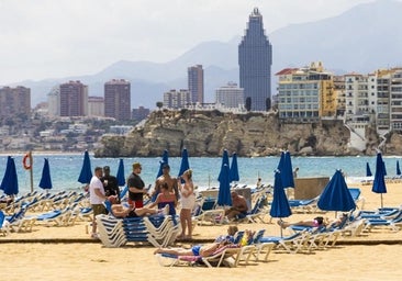 «El Gobierno no ha tenido en cuenta al turismo con el 23J»: los hoteles de Benidorm devolverán el dinero a los miembros de mesas electorales