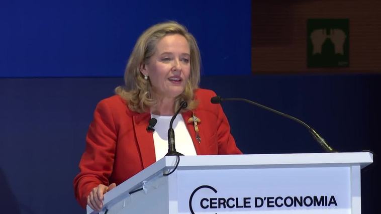 Calviño: "Unas elecciones es lo que menos vértigo le tiene que dar a cualquiera"