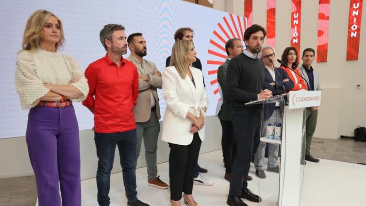 Ciudadanos le abre al PP una vía para llegar al gobierno sin pactar con Vox en tres ayuntamientos madrileños