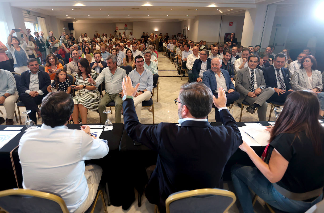 La primera junta directiva del PP de Córdoba tras el 28M, en imágenes